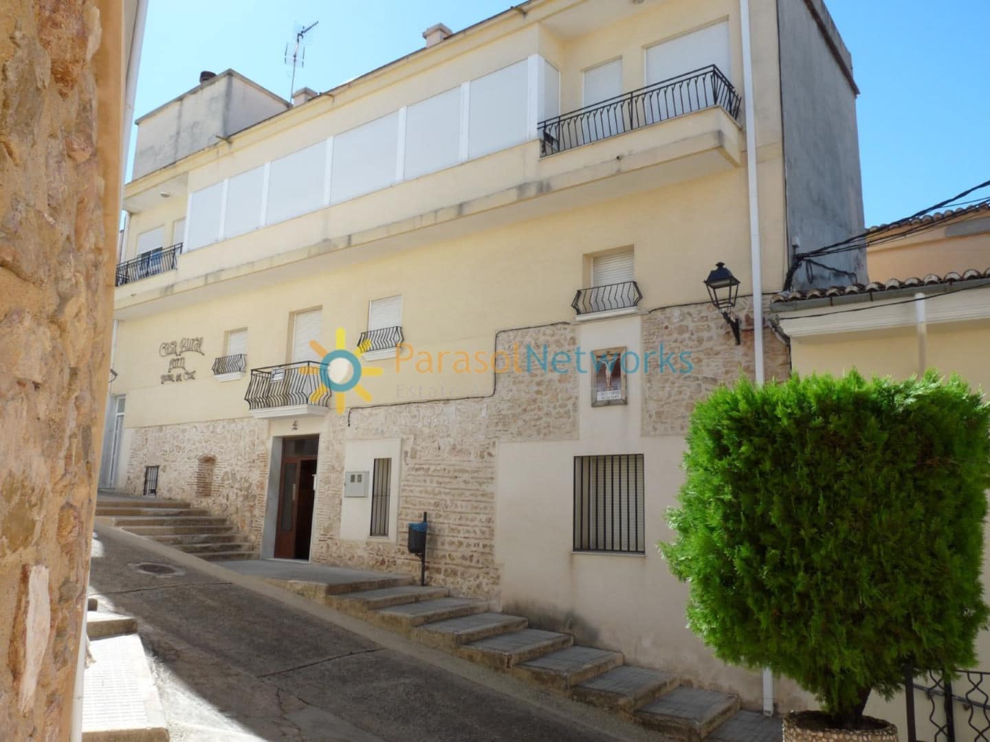 Negocio de 6 habitaciones en La Font d'En Carròs en venta - 200.000 € (Ref: 9282671)