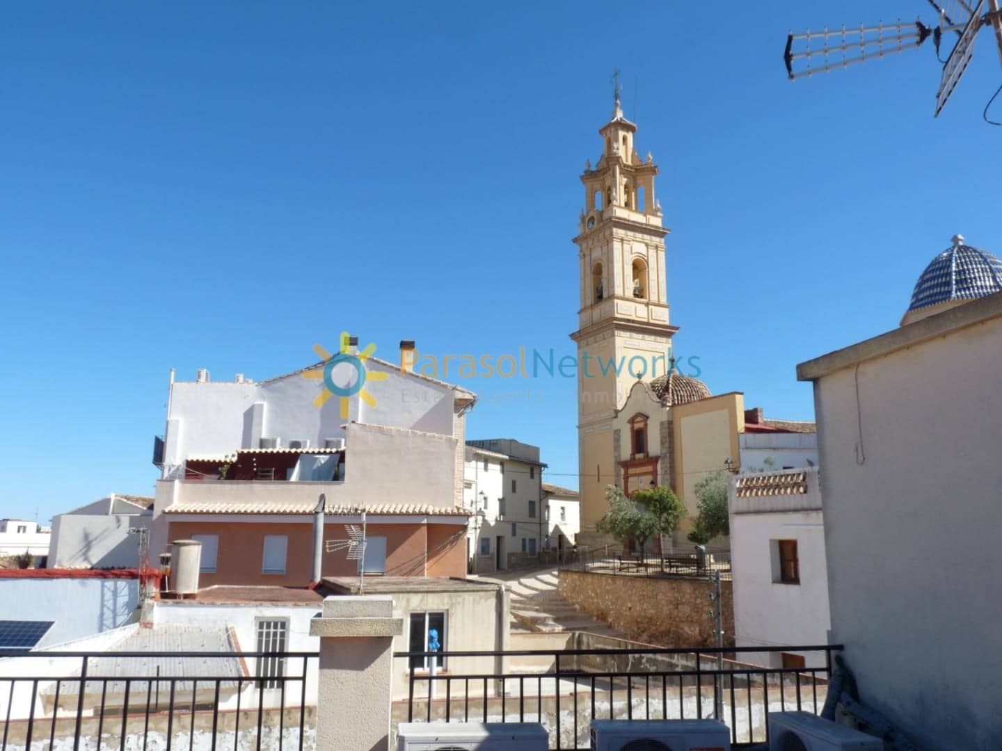 Negocio de 6 habitaciones en La Font d'En Carròs en venta - 200.000 € (Ref: 9282671)