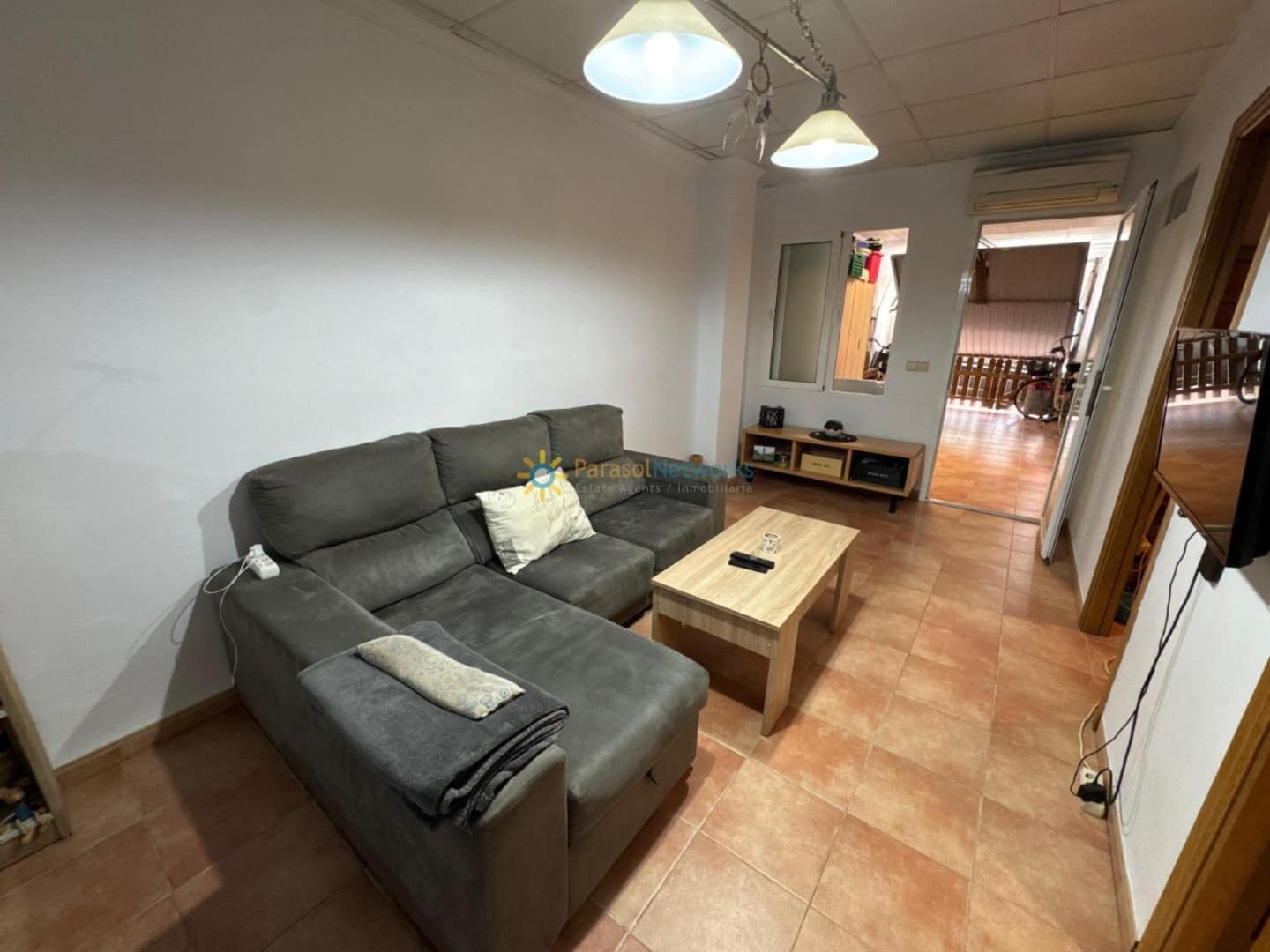 5 soveværelse Rækkehus til salg i Piles med garage - € 195.000 (Ref: 9293970)