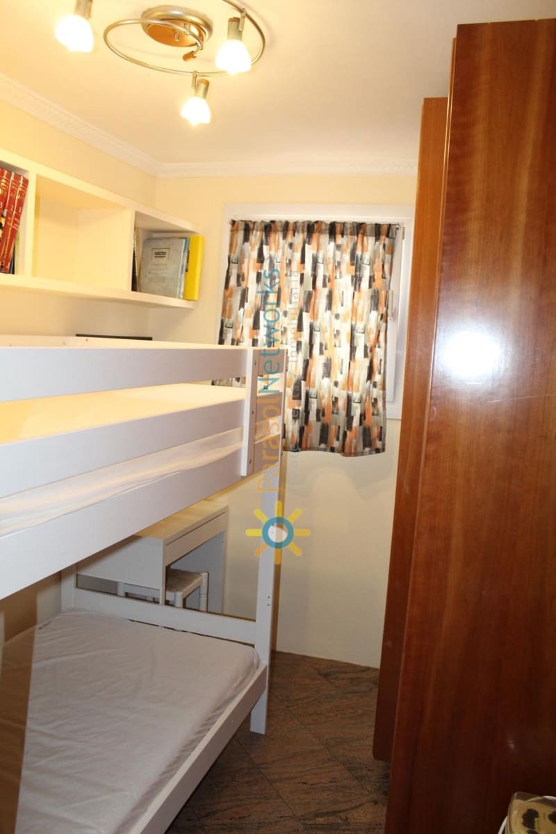 2 makuuhuone Kattohuoneisto vuokrattavana paikassa Denia - 750 € (Ref: 9310183)