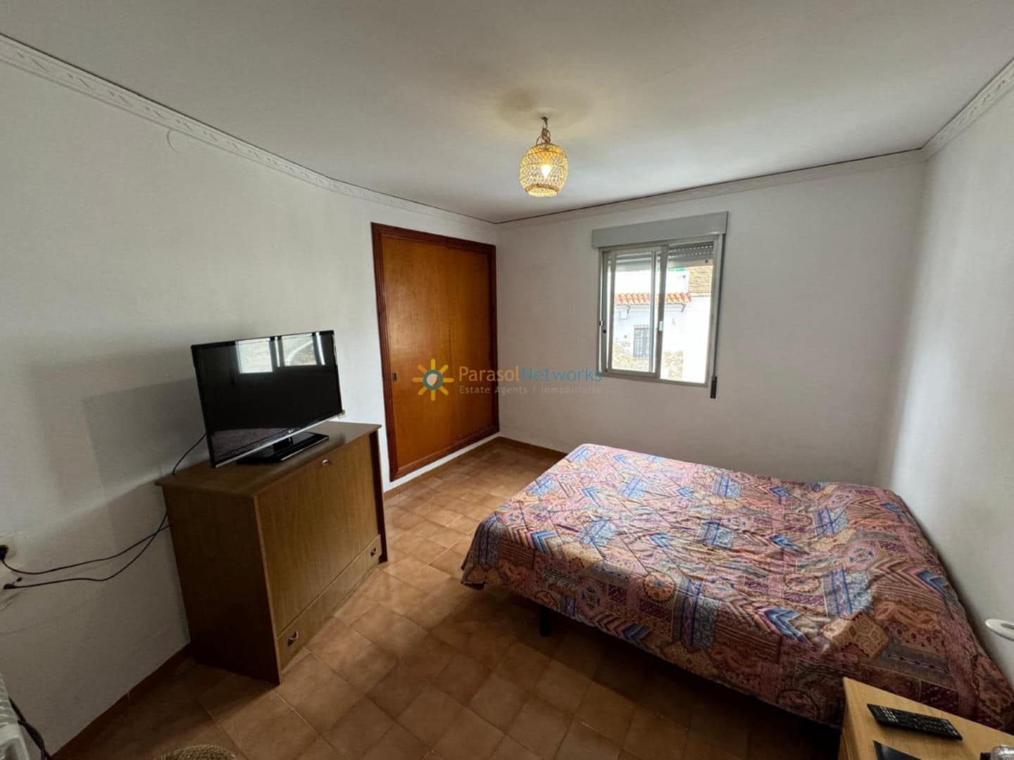 5 chambre Maison de Ville à vendre à Oliva - 126 000 € (Ref: 9311638)