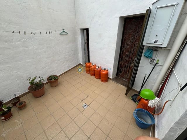 5 makuuhuone Omakotitalo myytävänä paikassa Oliva Pueblo, Oliva - 126 000 € (Ref: 9311638)