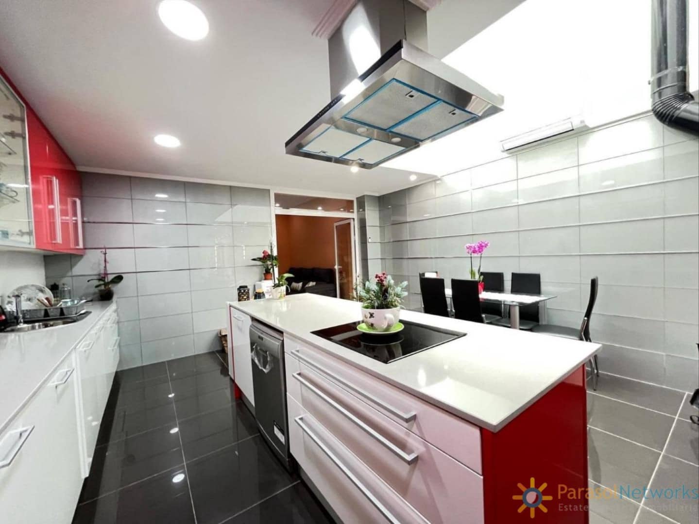 4 bedroom Townhouse for sale in Rafelcofer - € 250,000 (Ref: 9312100)