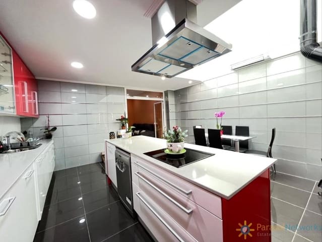 4 bedroom Townhouse for sale in Rafelcofer - € 250,000 (Ref: 9312100)