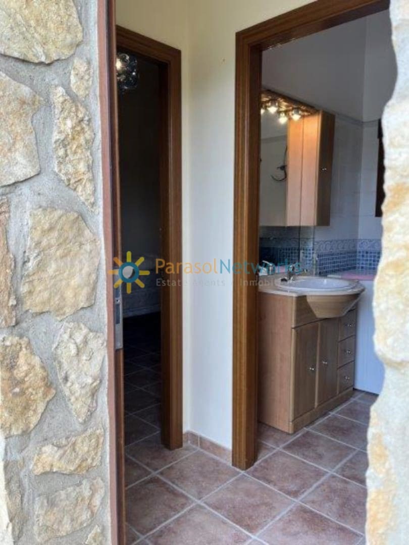 3 Zimmer Villa zu verkaufen in Ontinyent mit Garage - 200.000 € (Ref: 9314418)