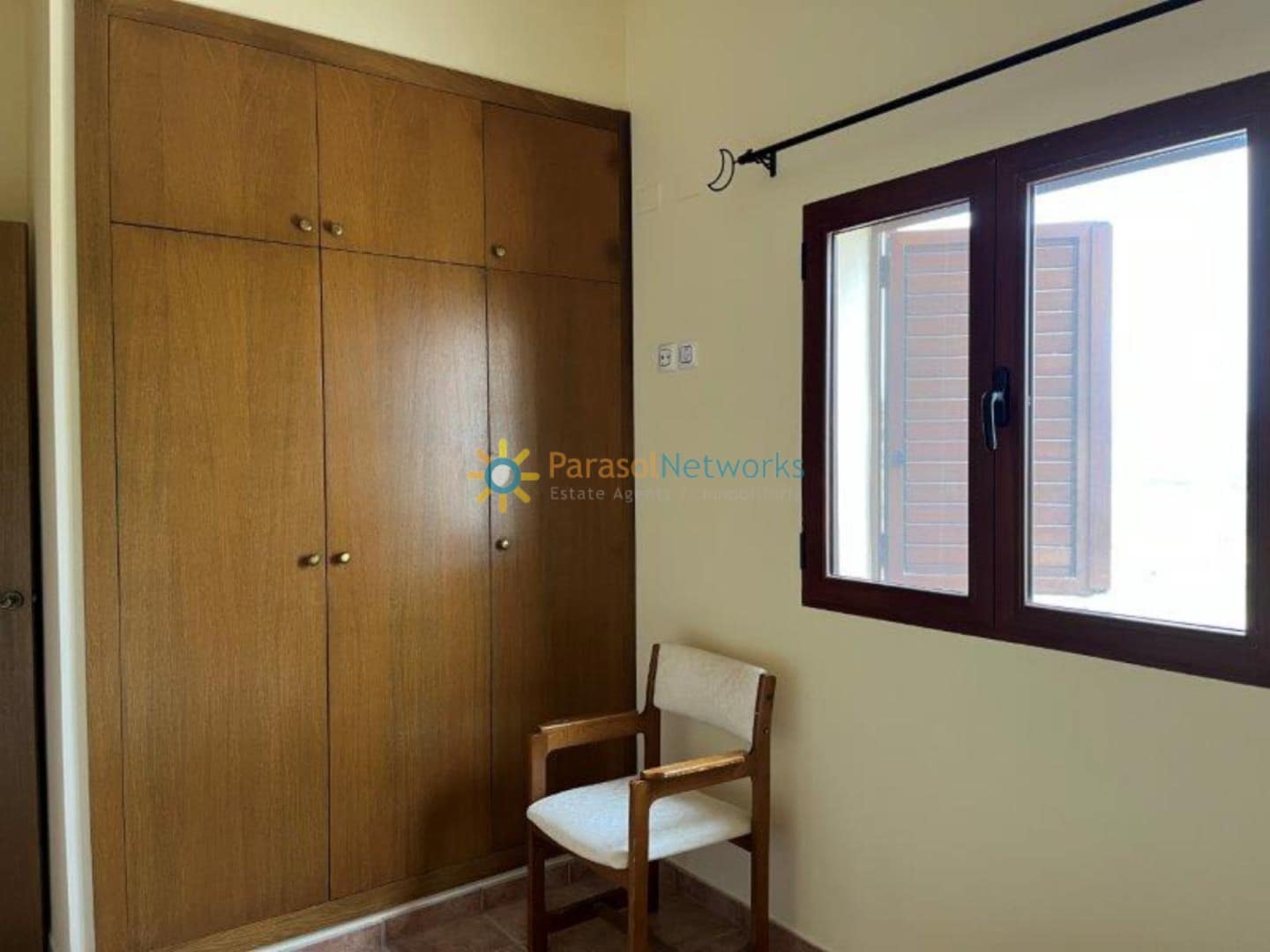 3 Zimmer Villa zu verkaufen in Ontinyent mit Garage - 200.000 € (Ref: 9314418)