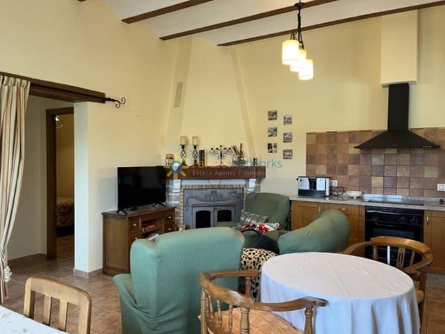 3 bedroom Villa for sale in Ontinyent with garage - € 200,000 (Ref: 9314418)