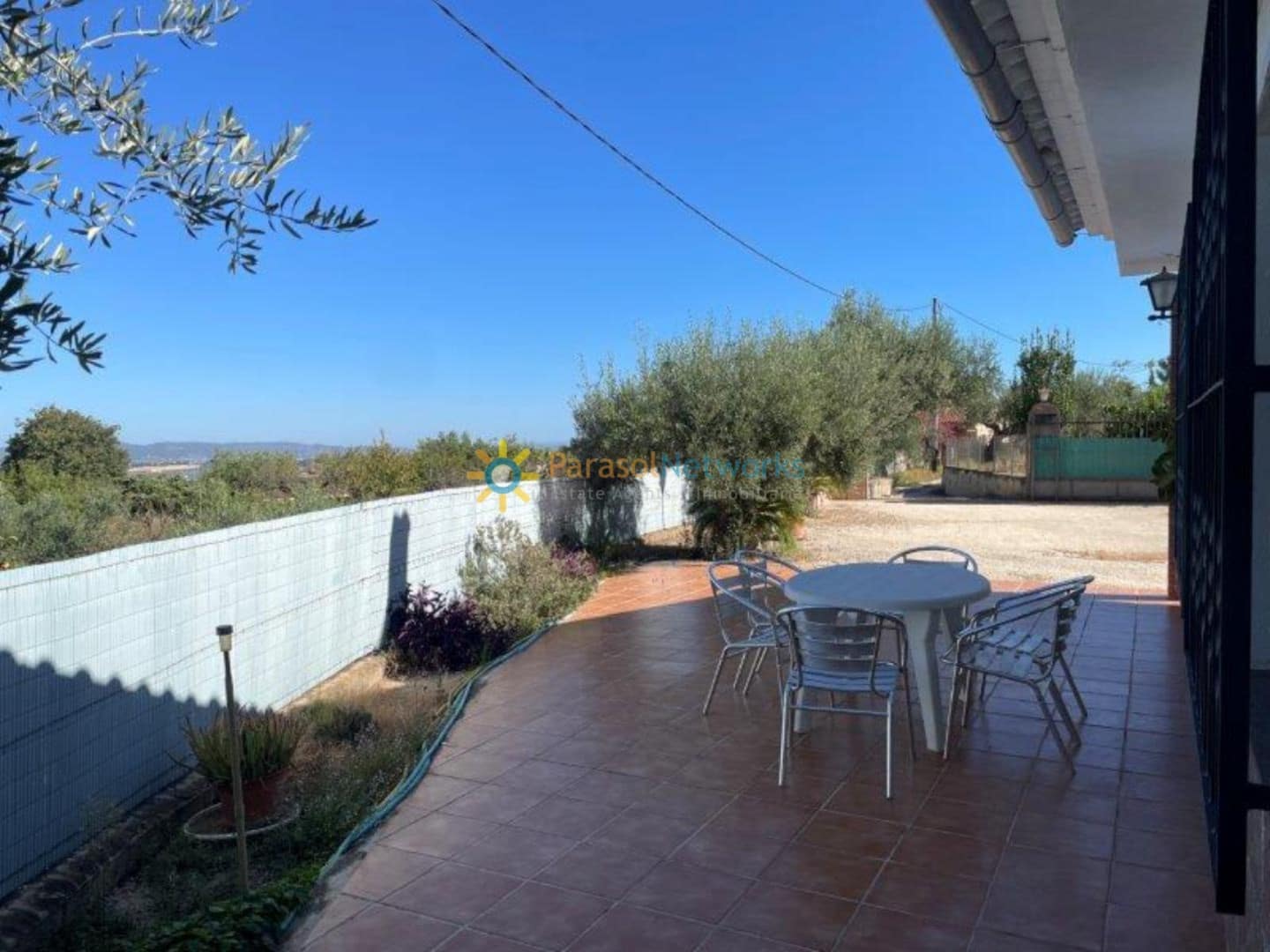 3 soverom Villa til salgs i Ontinyent med garasje - € 150 000 (Ref: 9319175)