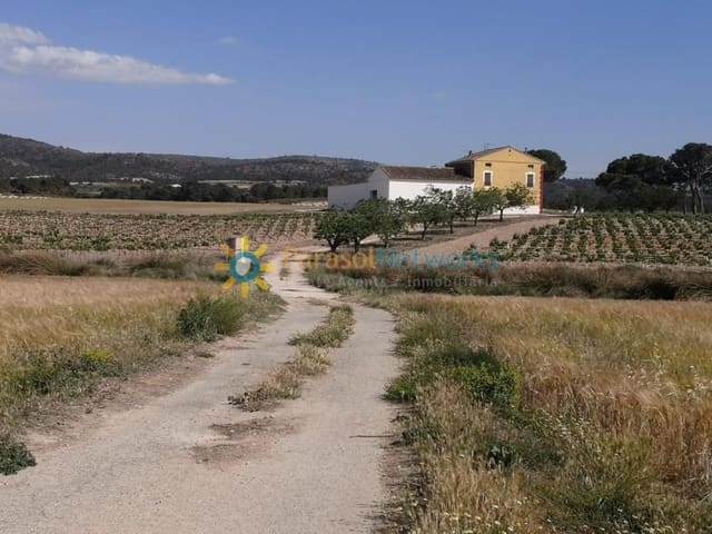 3 bedroom Finca/Country House for sale in Villena with garage - € 1,000,000 (Ref: 9328319)