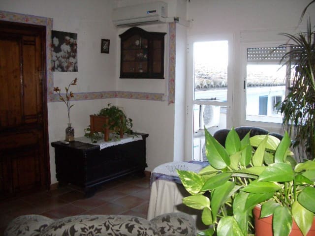6 bedroom Townhouse for sale in Benisuera - € 120,000 (Ref: 9329892)
