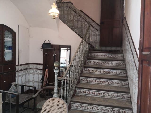 5 bedroom Townhouse for sale in L'Olleria - € 70,000 (Ref: 9337267)