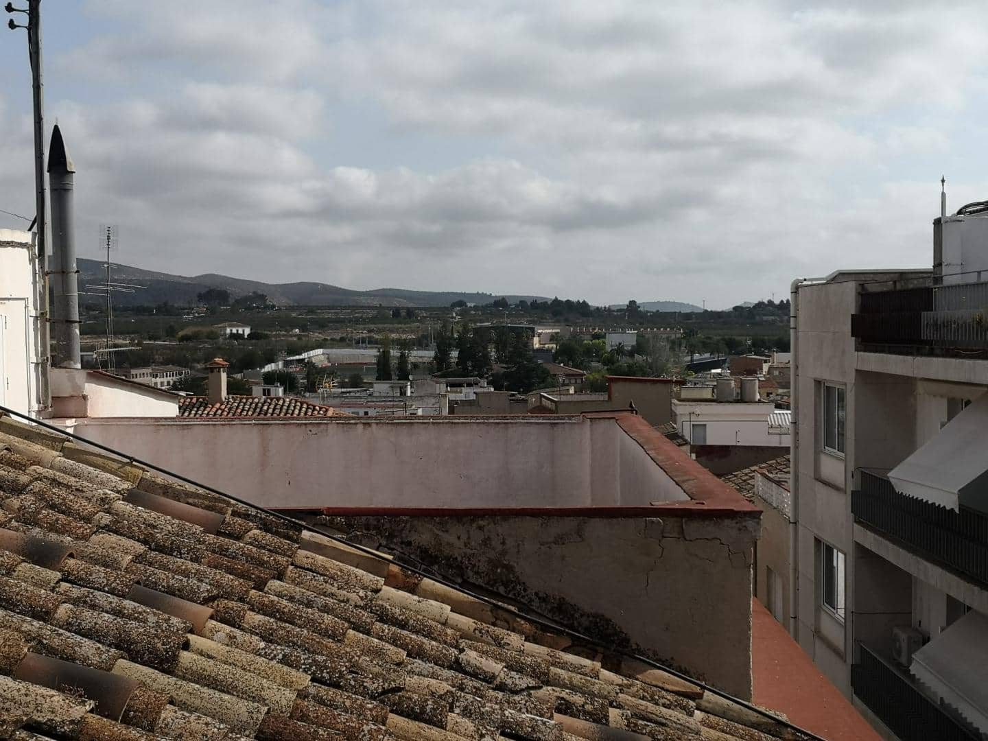 5 bedroom Townhouse for sale in L'Olleria - € 70,000 (Ref: 9337267)