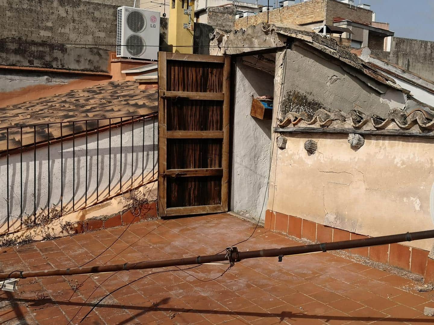 5 bedroom Townhouse for sale in L'Olleria - € 70,000 (Ref: 9337267)