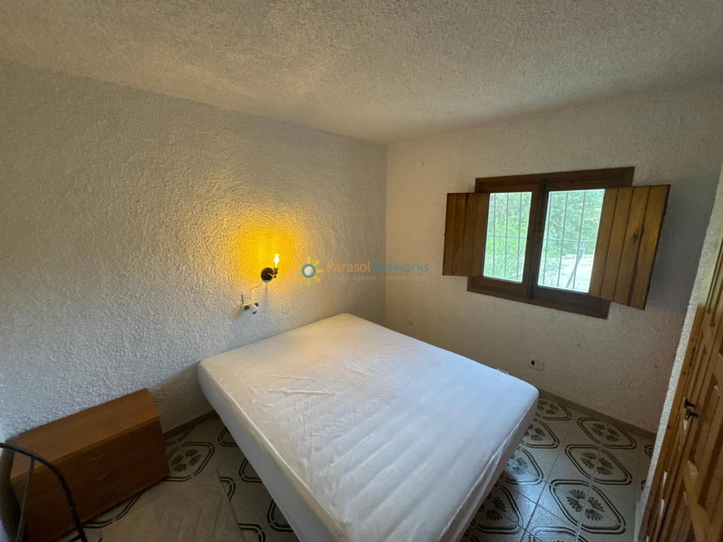 Chalet de 3 habitaciones en Villalonga en venta con piscina garaje - 225.000 € (Ref: 9344076)