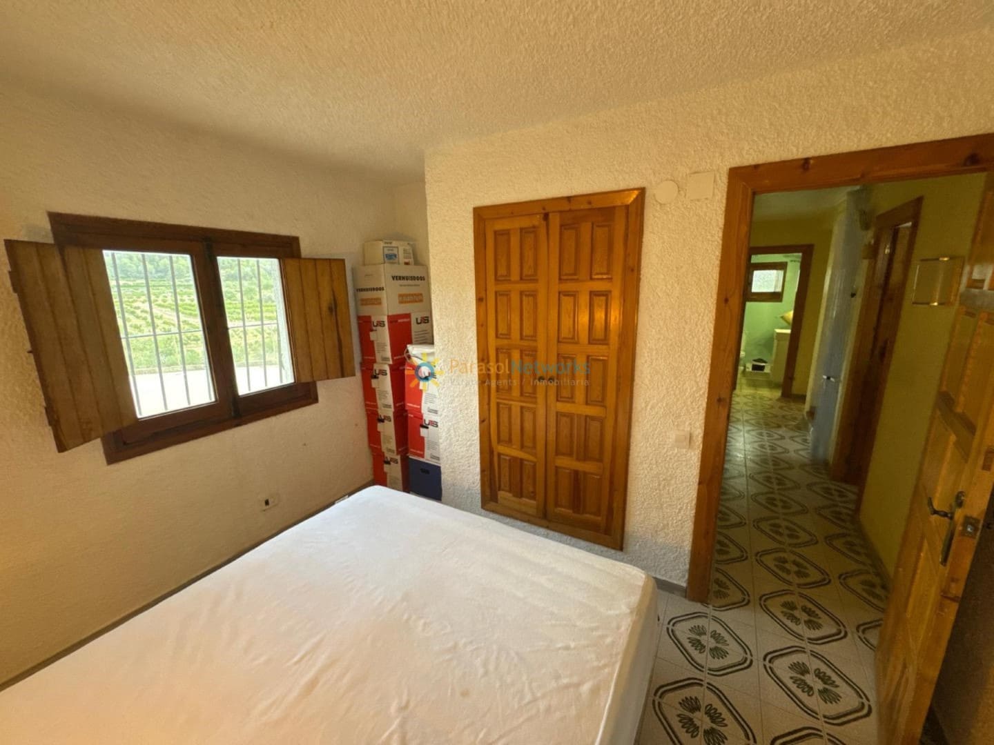 Chalet de 3 habitaciones en Villalonga en venta con piscina garaje - 225.000 € (Ref: 9344076)