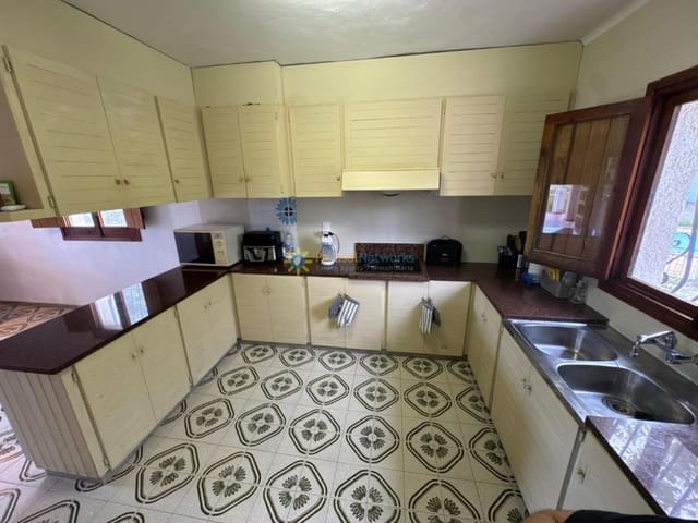 3 bedroom Villa for sale in Villalonga with pool garage - € 225,000 (Ref: 9344076)