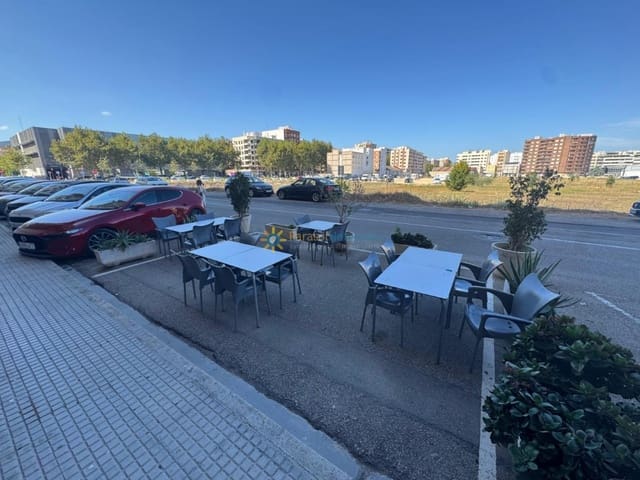 Restaurant/Bar for sale in Oliva Pueblo, Oliva - € 179,000 (Ref: 9344162)