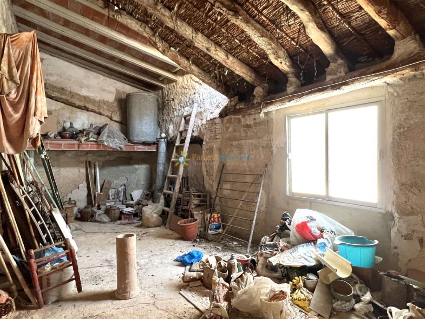 4 chambre Maison de Ville à vendre à L'Olleria - 79 000 € (Ref: 9345098)