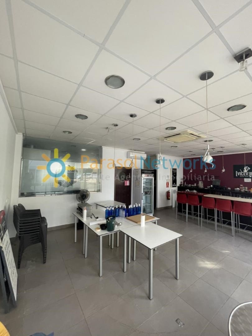 Commerciale in vendita in Xeraco - 130.000 € (Rif: 9345702)