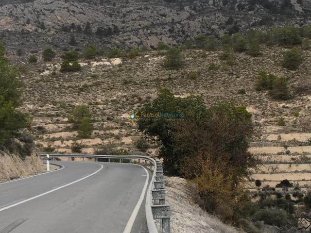 Finca/Casa Rural de 3 habitaciones en Relleu en venta - 290.000 € (Ref: 9357705)