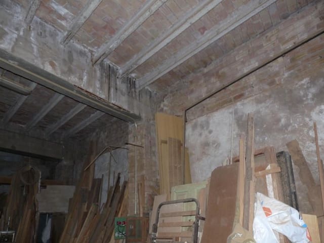 Kommersiell til salgs i La Font d'En Carròs - € 80 000 (Ref: 9357932)