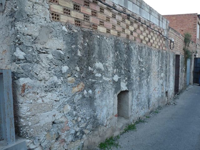 Kommersiell til salgs i La Font d'En Carròs - € 80 000 (Ref: 9357932)