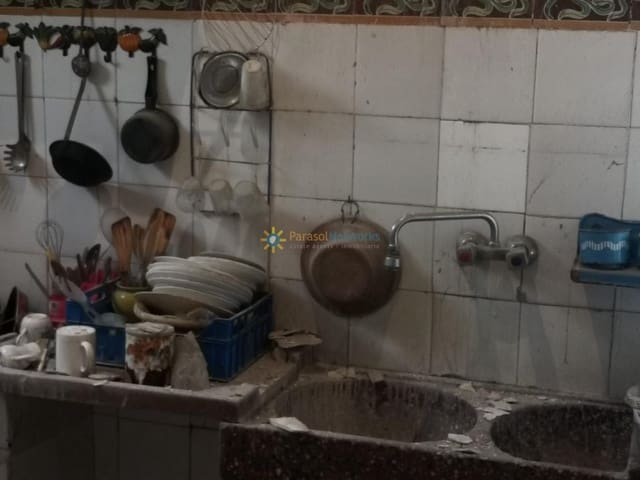 5 slaapkamer Huis te koop in L'Olleria - € 70.000 (Ref: 9357933)