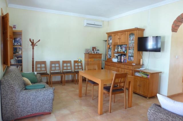 4 soverom Villa til salgs i Oliva med garasje - € 315 000 (Ref: 9360127)