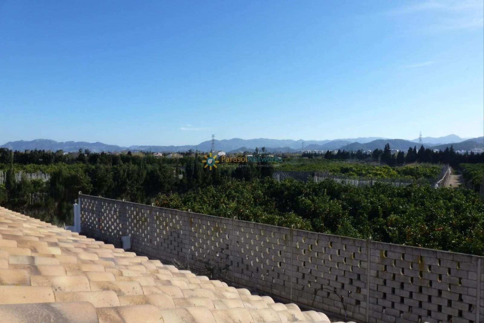 4 slaapkamer Villa te koop in Oliva met garage - € 315.000 (Ref: 9360127)