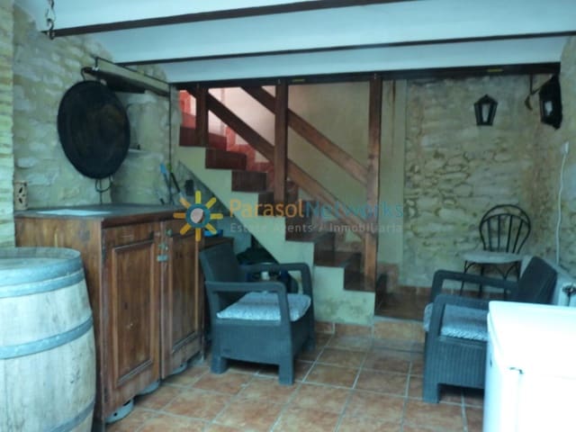 9 bedroom Hotel for sale in Palomar with pool - € 290,000 (Ref: 9360994)