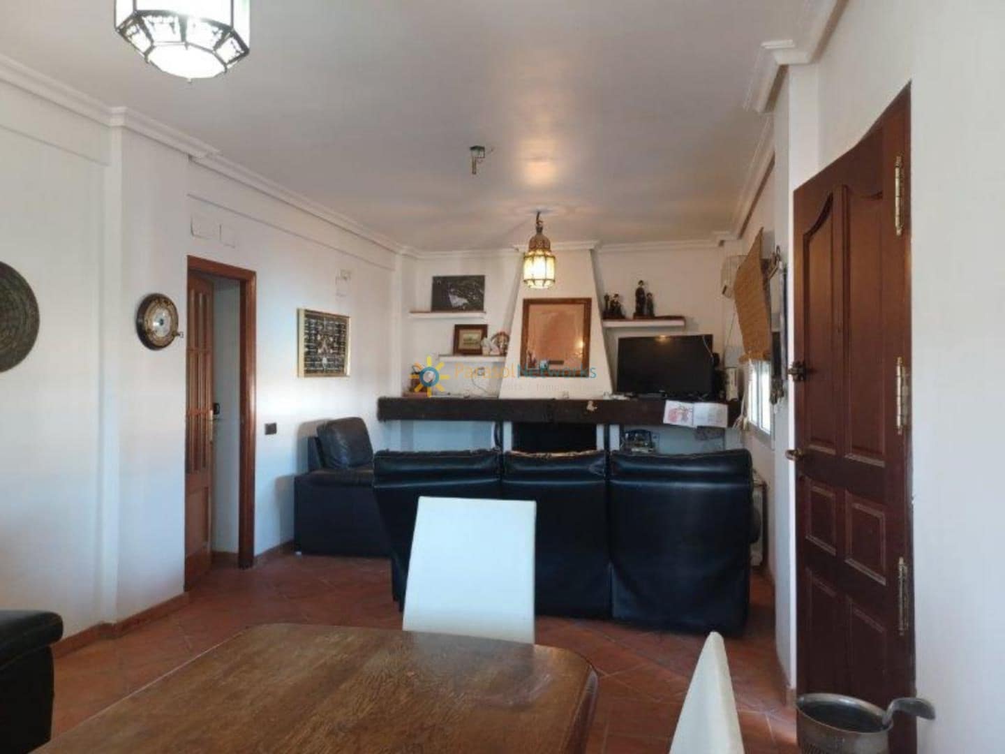 3 soverom Villa til salgs i Ontinyent med svømmebasseng garasje - € 250 000 (Ref: 9371482)