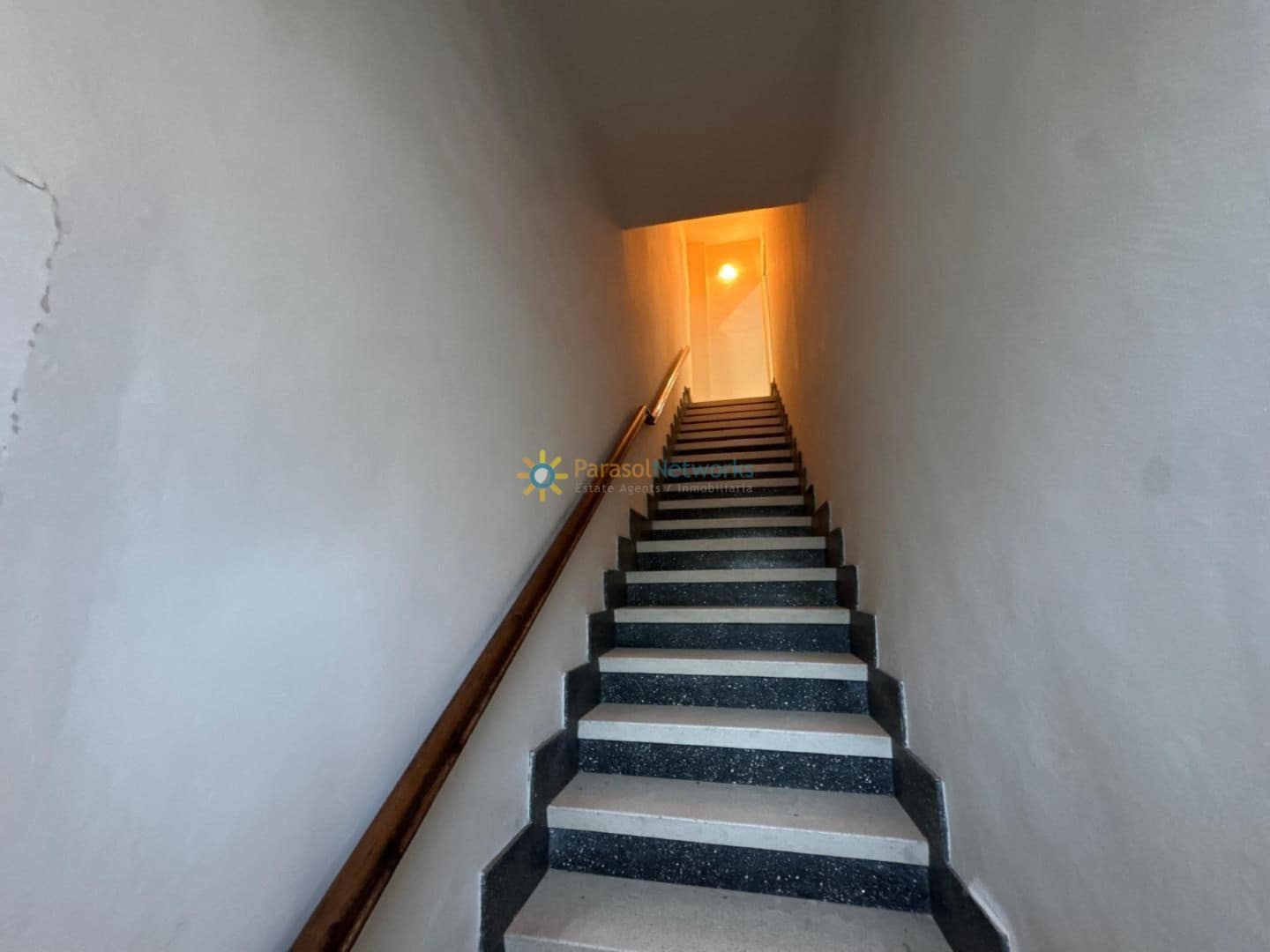 3 soverom Butikk til salgs i Simat de la Valldigna - € 165 000 (Ref: 9374566)