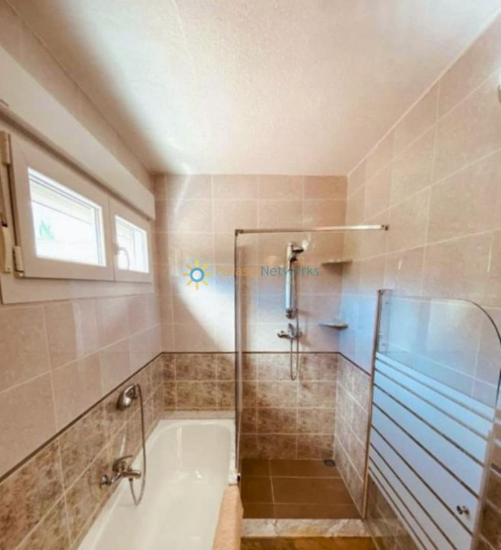 4 soverom Villa til salgs i Ontinyent med svømmebasseng garasje - € 495 000 (Ref: 9383967)