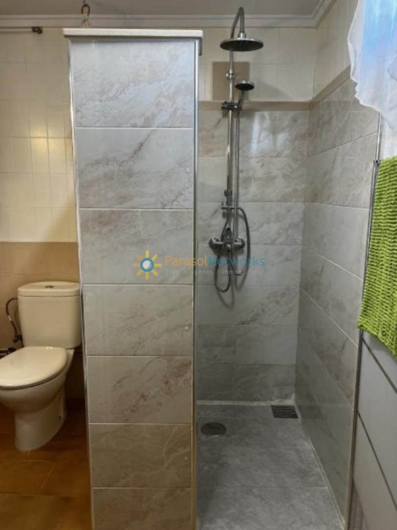 4 soverom Villa til salgs i Ontinyent med svømmebasseng garasje - € 495 000 (Ref: 9383967)