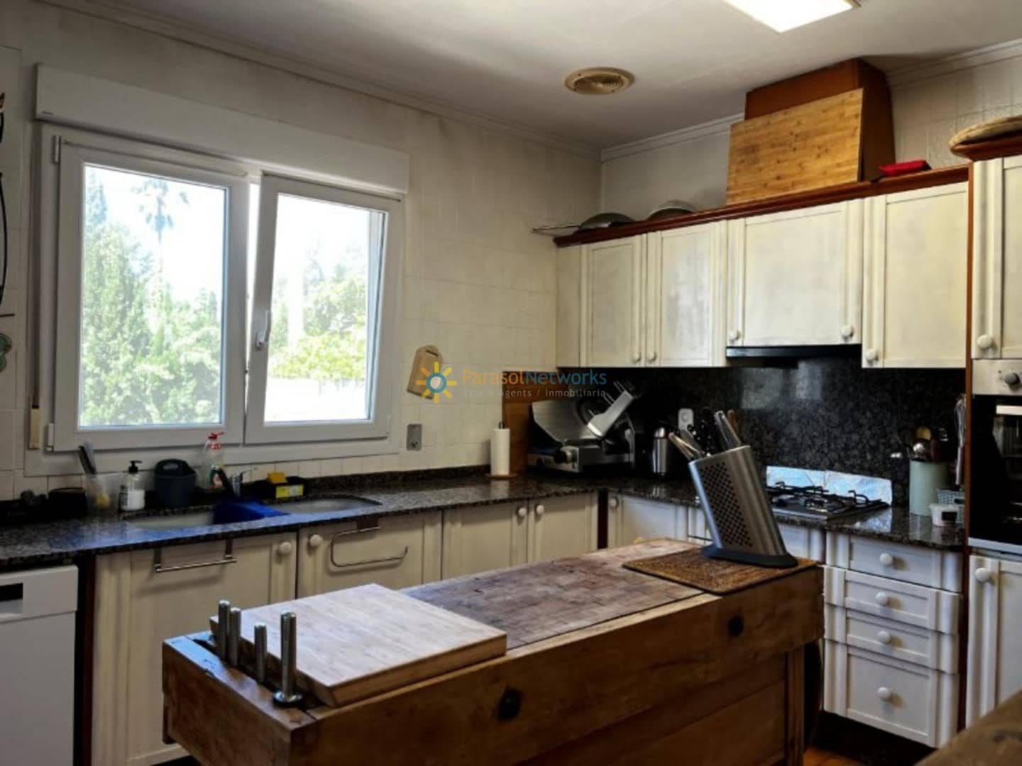 4 soverom Villa til salgs i Ontinyent med svømmebasseng garasje - € 495 000 (Ref: 9383967)