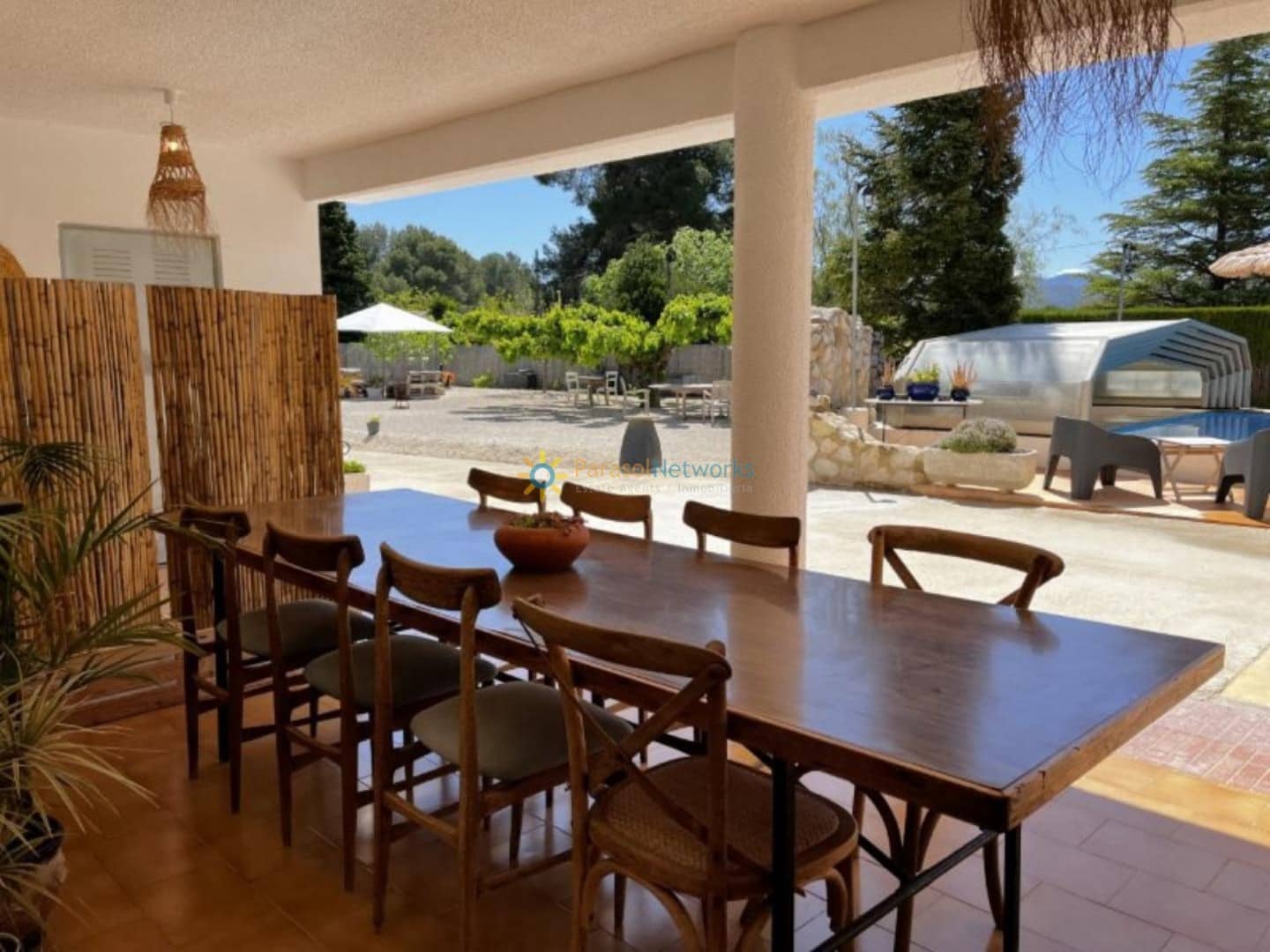 4 soverom Villa til salgs i Ontinyent med svømmebasseng garasje - € 495 000 (Ref: 9383967)