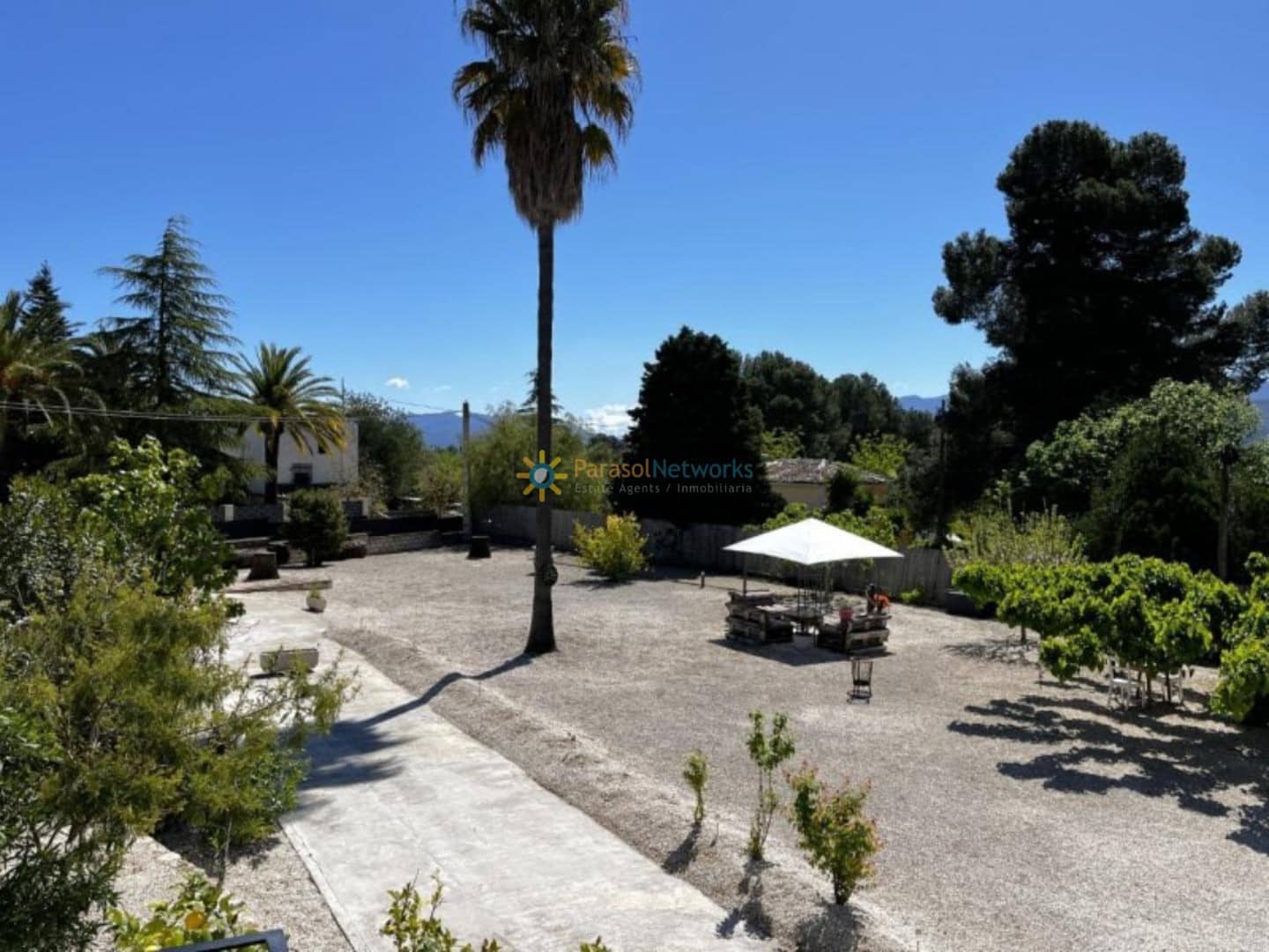 4 soverom Villa til salgs i Ontinyent med svømmebasseng garasje - € 495 000 (Ref: 9383967)