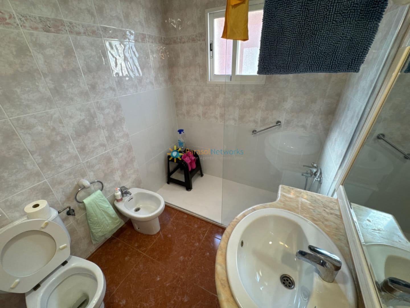 4 quarto Moradia para venda em Daimus com piscina garagem - 600 000 € (Ref: 9400109)