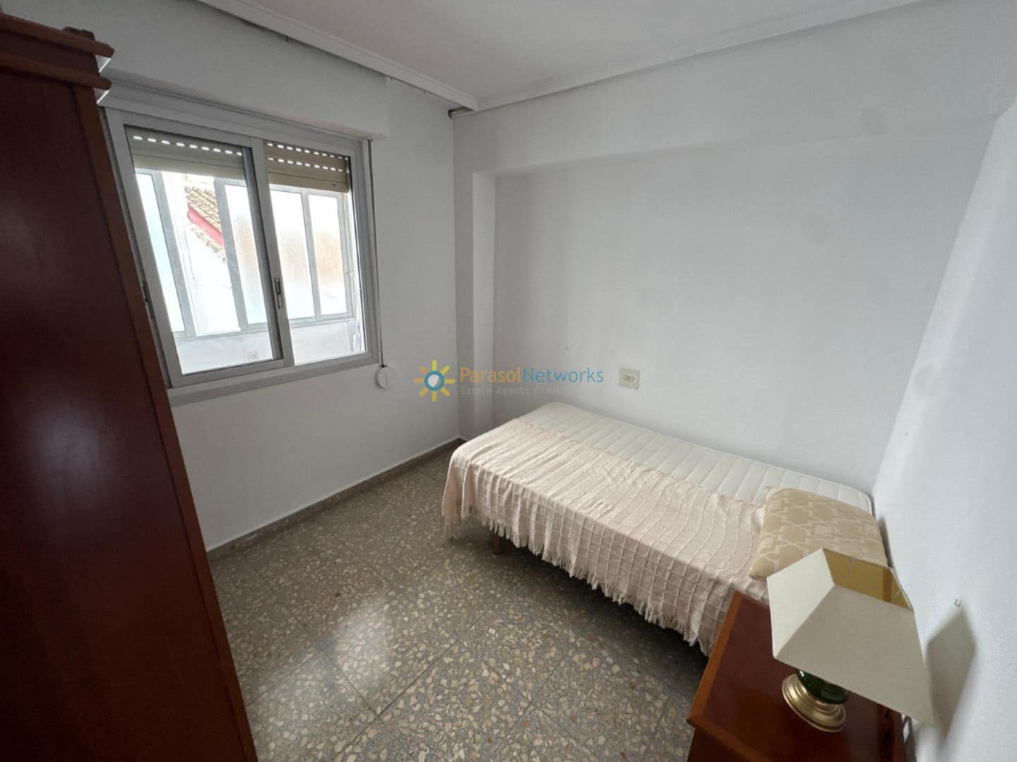 4 bedroom Apartment for sale in Bellreguard - € 130,000 (Ref: 9400125)