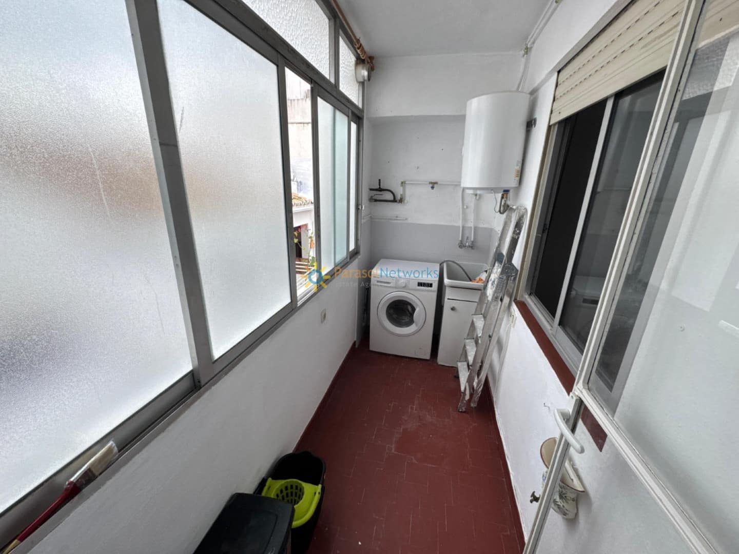 4 bedroom Apartment for sale in Bellreguard - € 130,000 (Ref: 9400125)