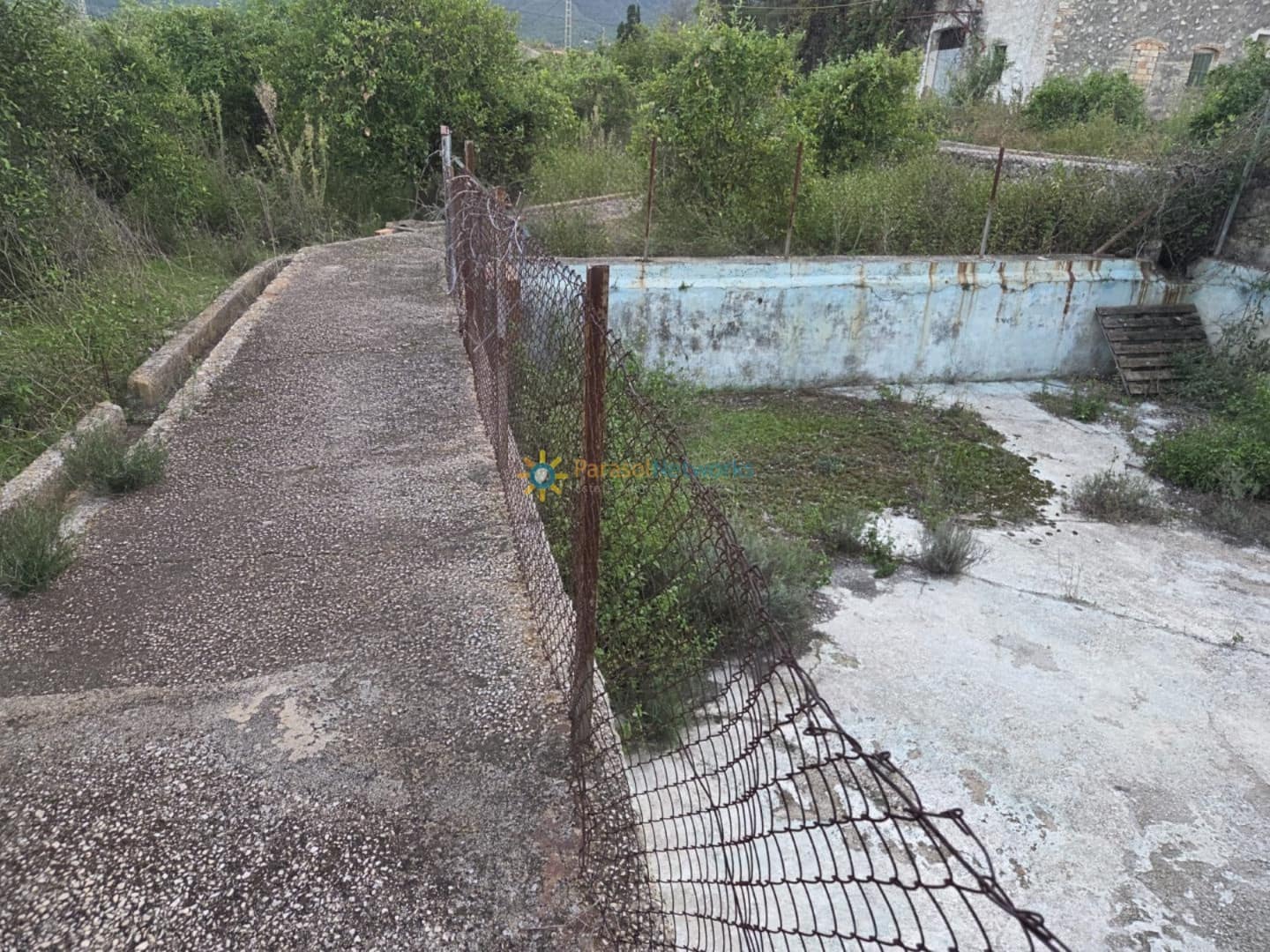 Finca/Landhuis te koop in Villalonga - € 94.000 (Ref: 9402540)