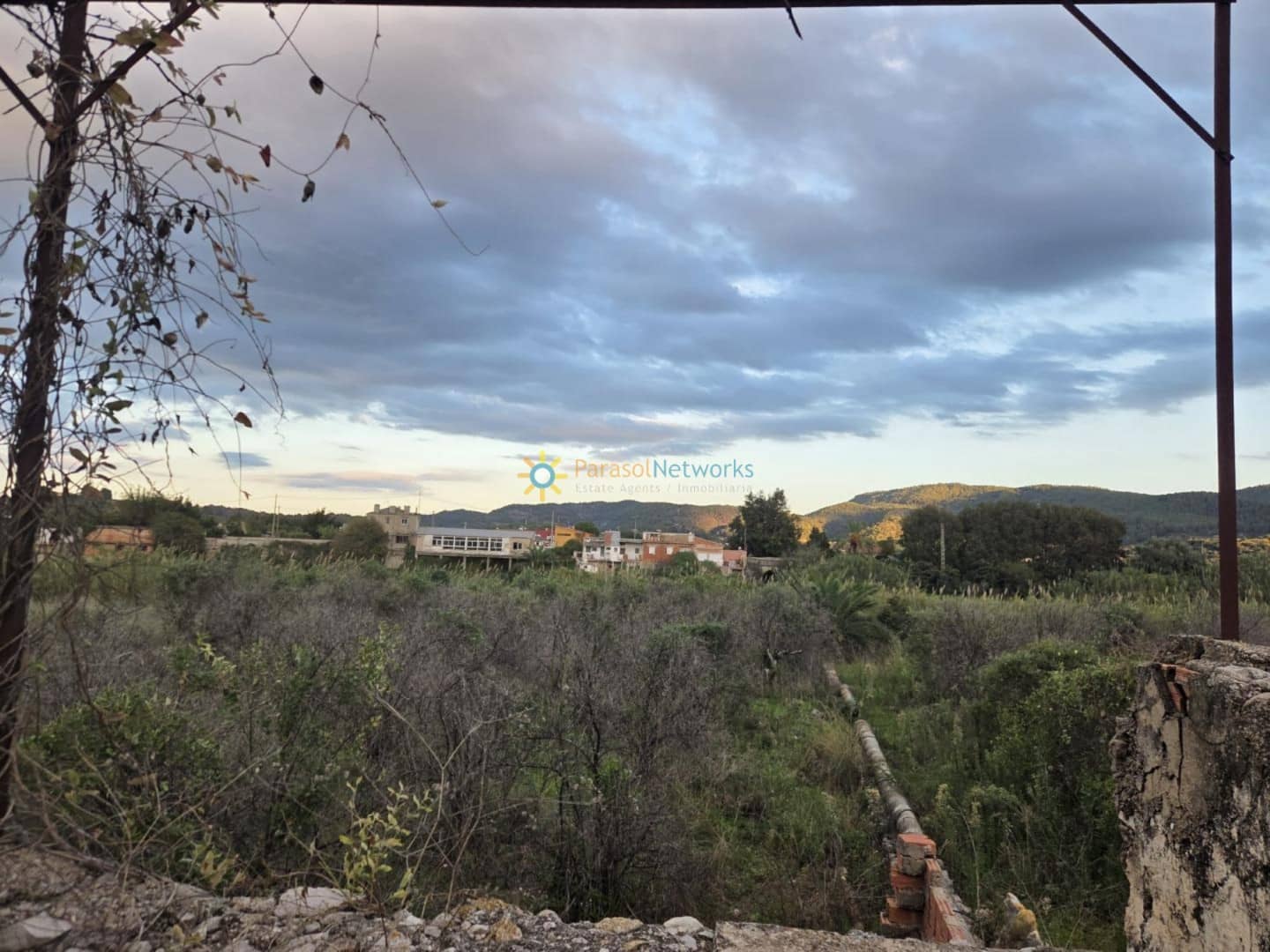 Finca/Landhuis te koop in Villalonga - € 94.000 (Ref: 9402540)