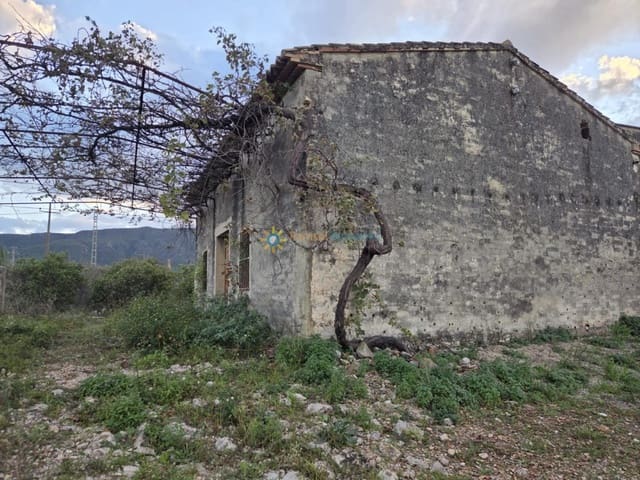 Finca/Landhuis te koop in Villalonga - € 94.000 (Ref: 9402540)