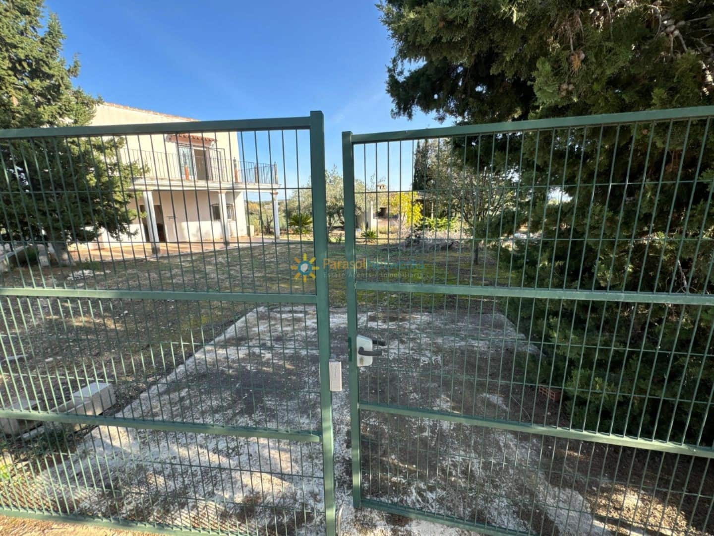 2 slaapkamer Villa te koop in Palomar met garage - € 138.000 (Ref: 9402543)