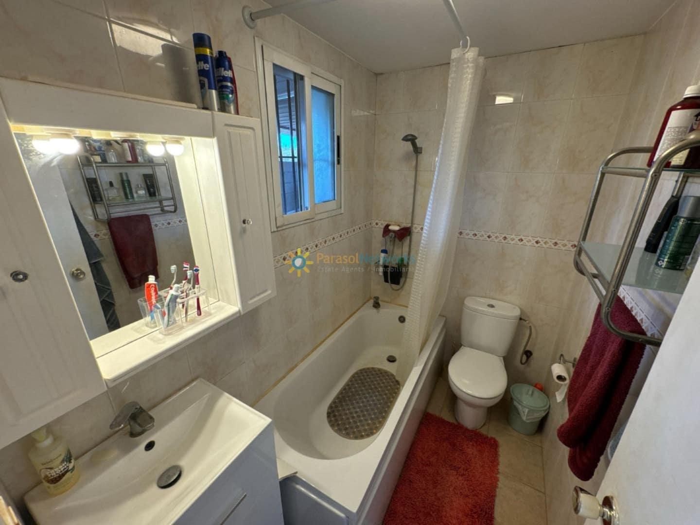 2 soverom Villa til salgs i Oliva med garasje - € 199 000 (Ref: 9402558)