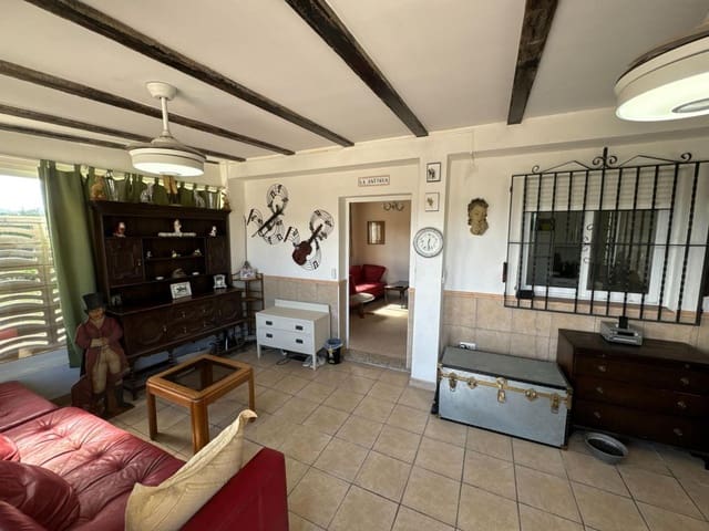 2 soverom Villa til salgs i Oliva Playa, Oliva med garasje - € 199 000 (Ref: 9402558)