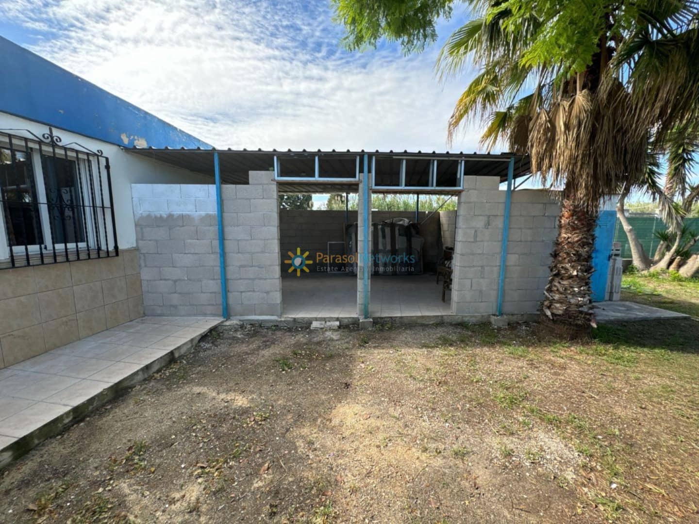 2 soverom Villa til salgs i Oliva med garasje - € 199 000 (Ref: 9402558)