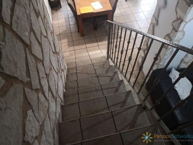 4 bedroom Townhouse for sale in La Font d'En Carròs - € 160,000 (Ref: 9402720)