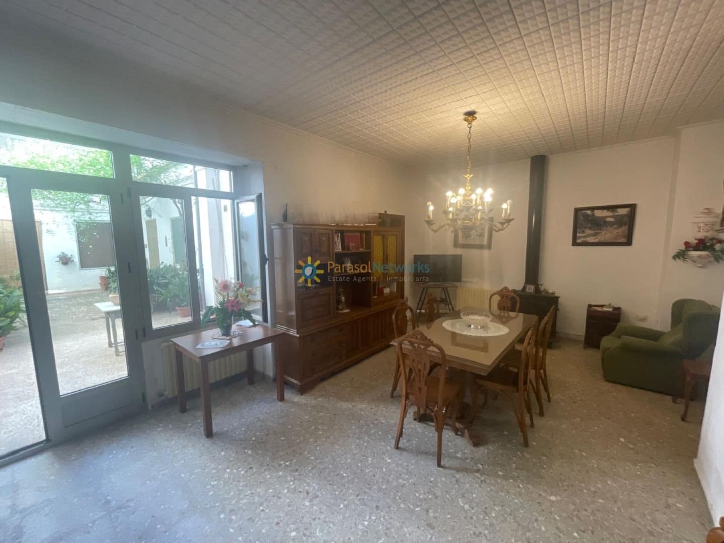 Casa de 11 habitaciones en Aielo de Malferit en venta - 165.000 € (Ref: 9404574)