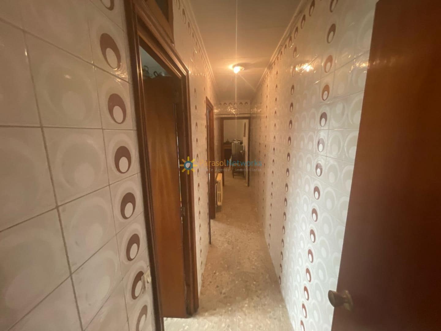 Casa de 11 habitaciones en Aielo de Malferit en venta - 165.000 € (Ref: 9404574)